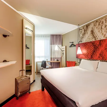 Ibis Hauptbahnhof 3*