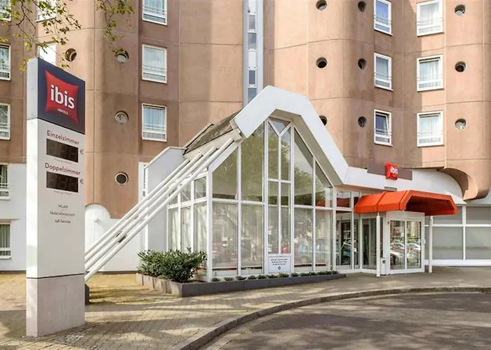 Hotel Ibis Hauptbahnhof 3*